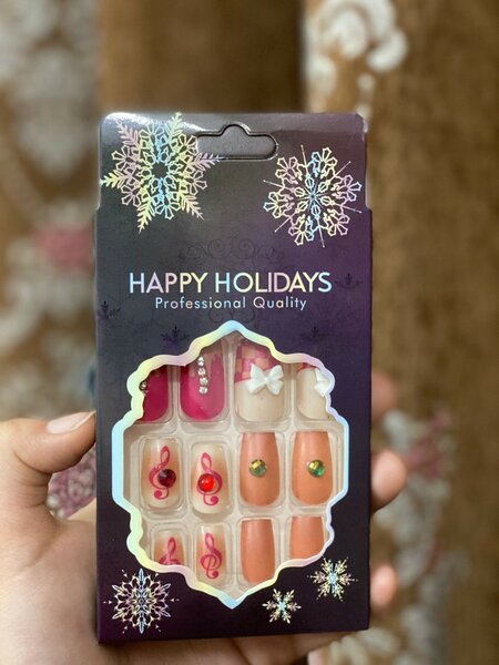 Professional Quality  Nails