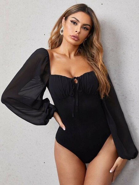 Beautiful ladies tops in stock