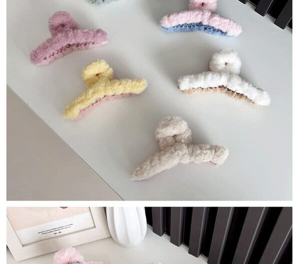 Hair clips