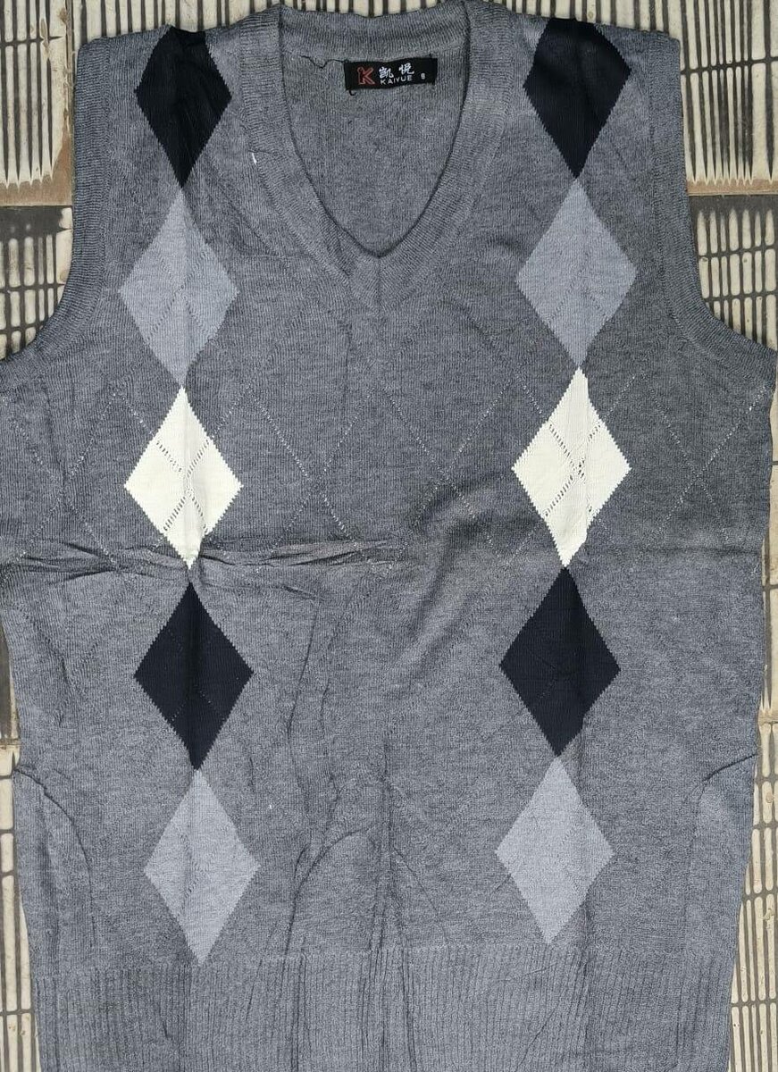 Pull sans manches à carreaux