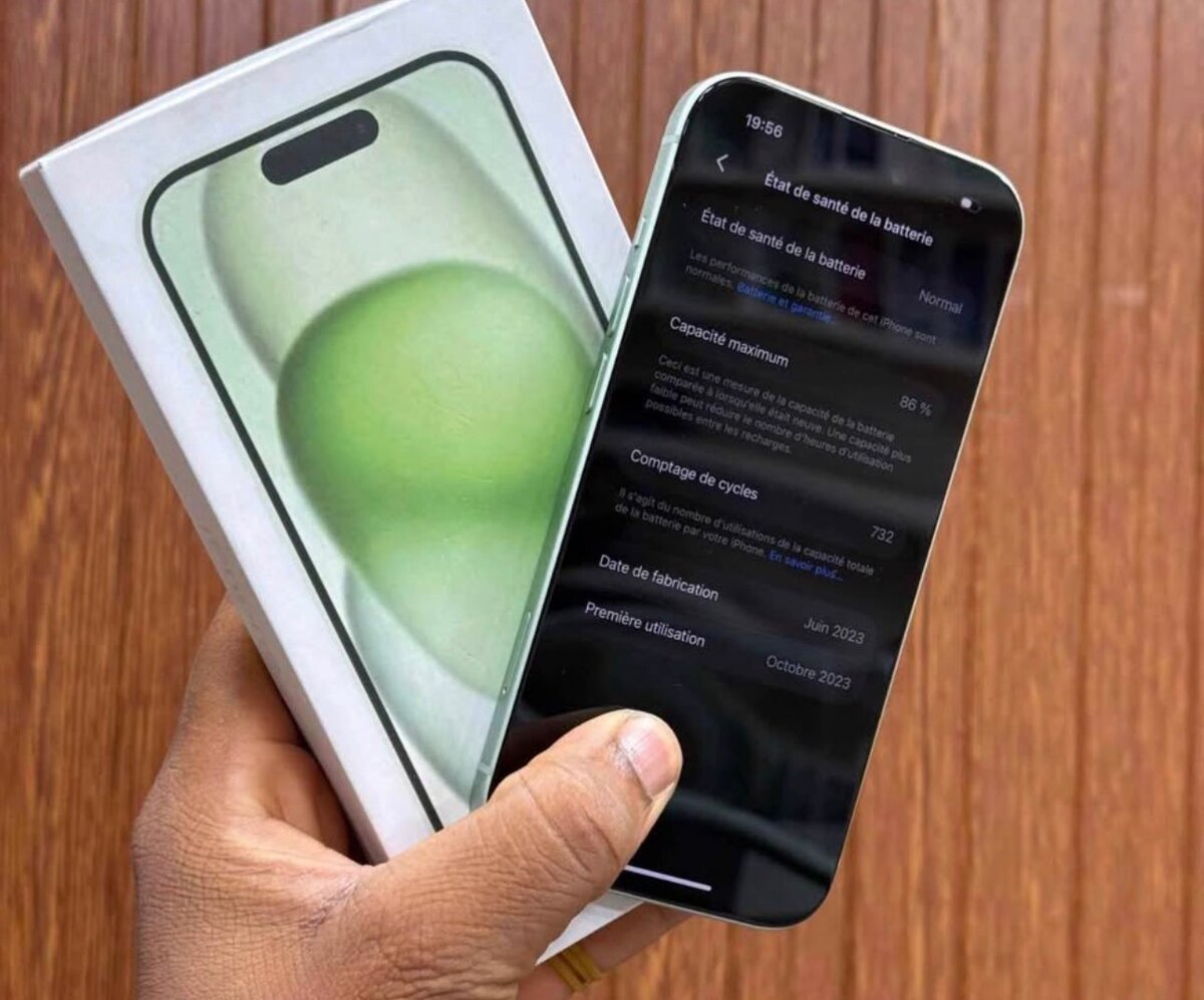 iPhone 15 Vert Neuf 128 Go
