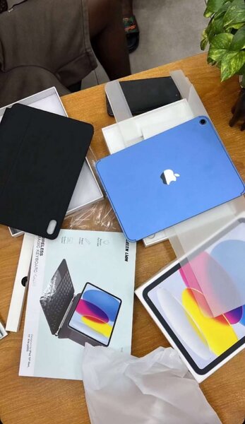 iPad 10ème Génération Bleu