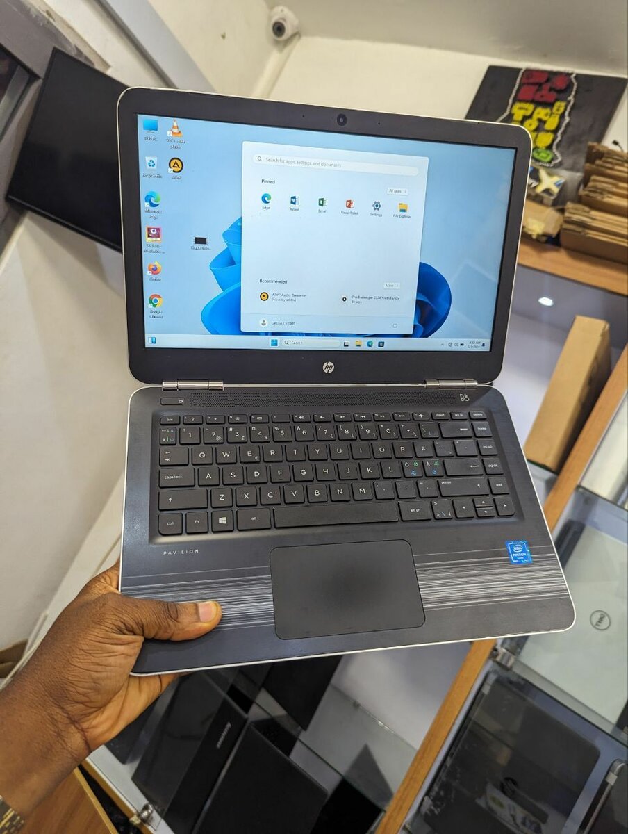 HP PAVILION 14