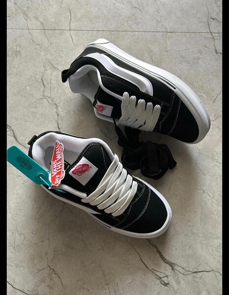 Chaussures skate style urbain