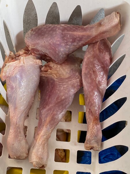 Cuisses de dinde fraîches