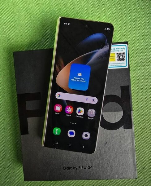 Samsung Galaxy Z Fold4