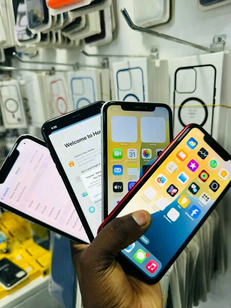 iPhone XR 64GB with face ID