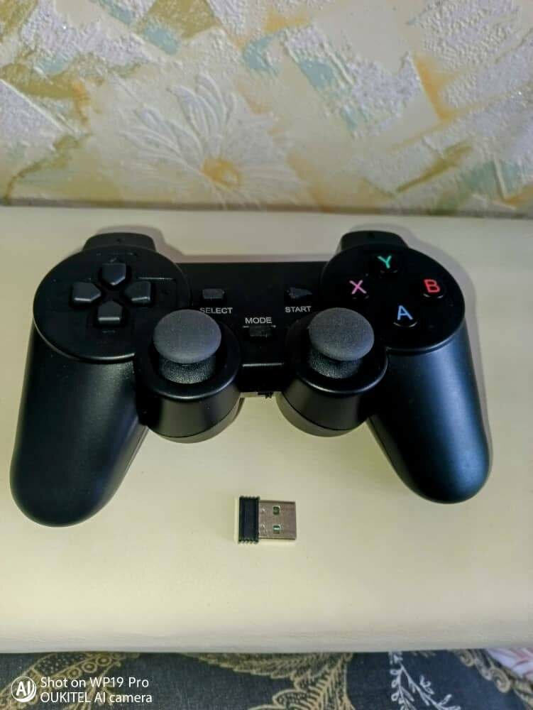 Manette universelle pour PC