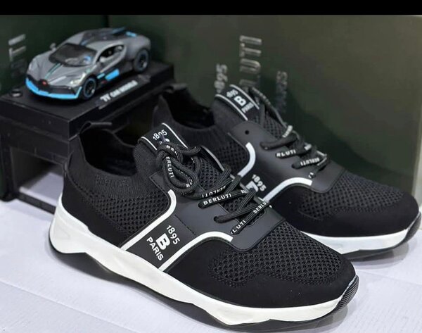 Sneakers modernes Berluti