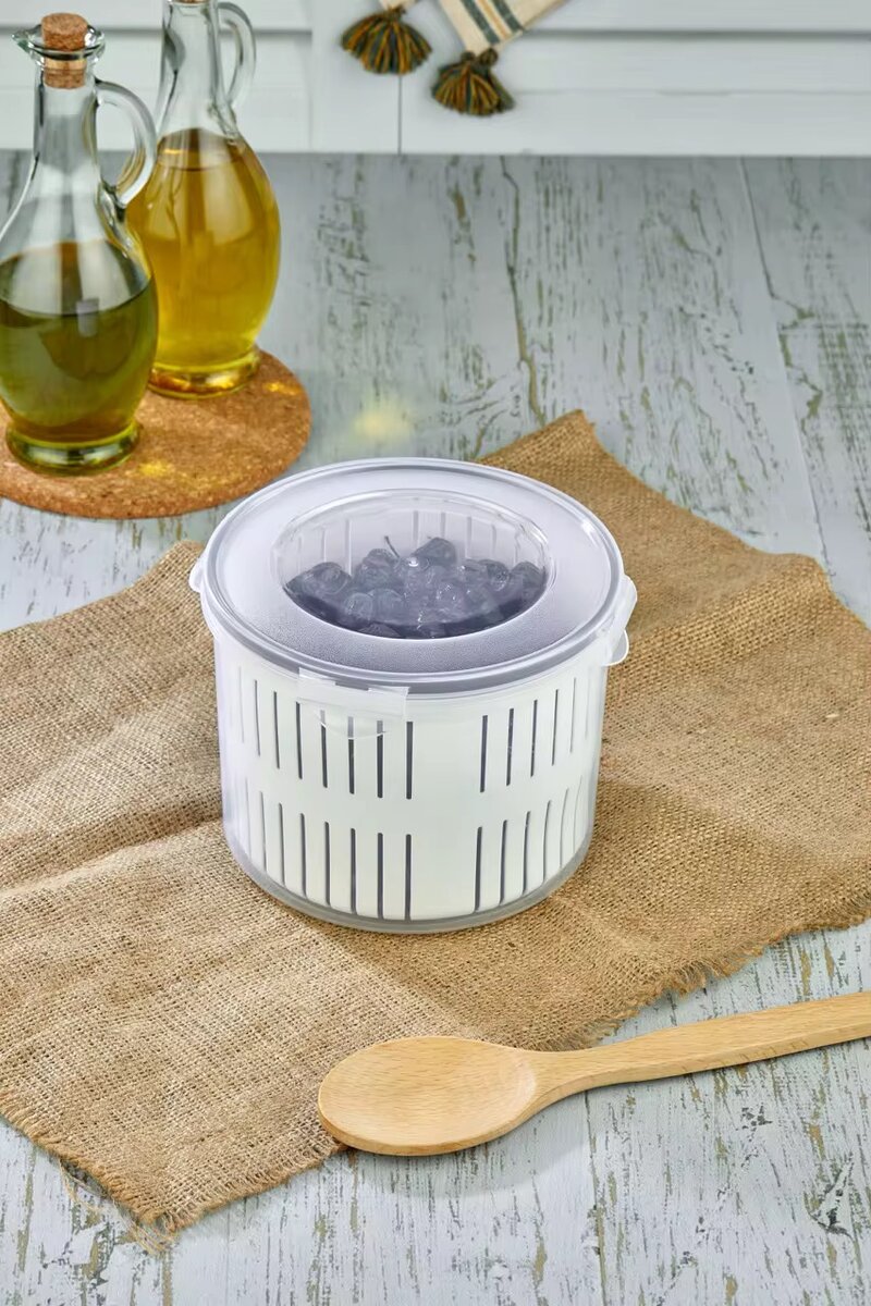 Conservateur d'olives pratique