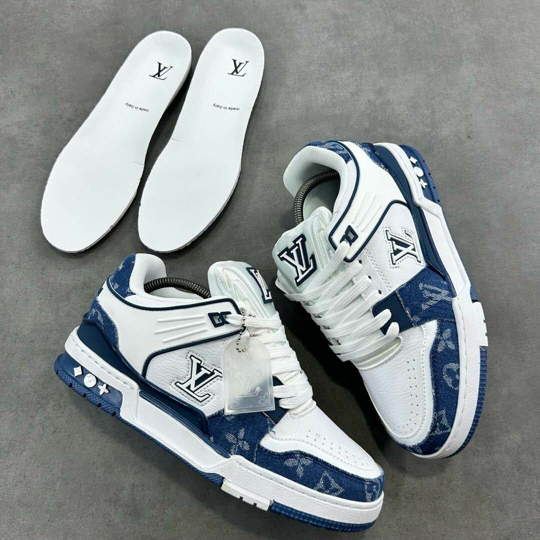 LOUIS VUITTON SNEAKER