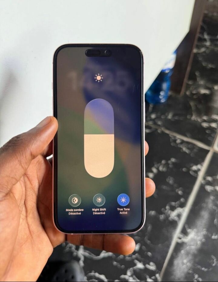 Apple iPhone 15 - Téléphone reconditionné