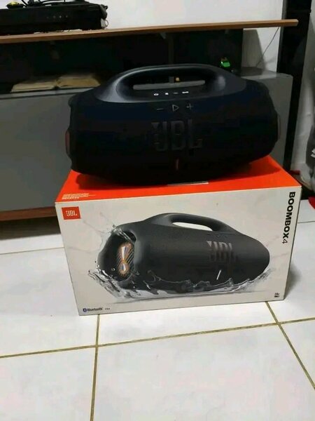 Enceinte Bluetooth JBL Boombox