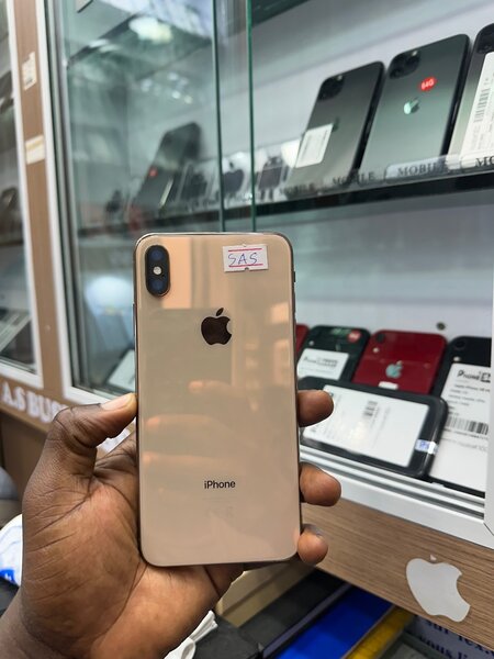 iPhone XS Max 64 Go