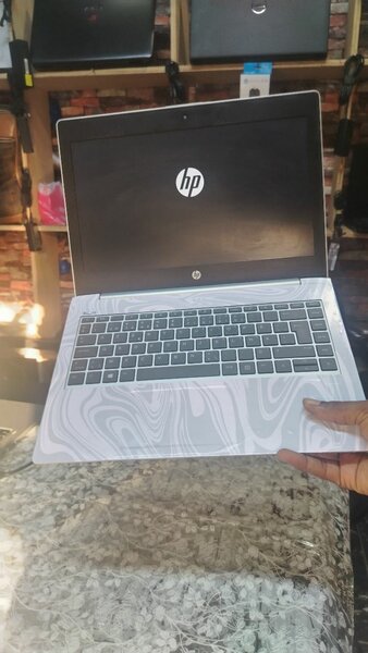 HP probook 430G6 256GO ssd