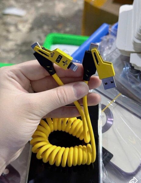 Câble de Charge Triples Jaune