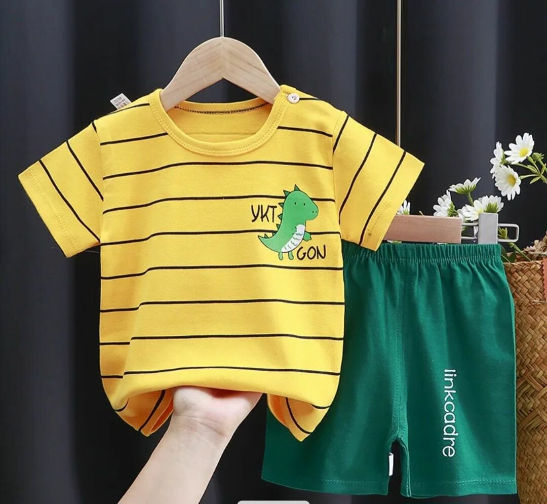 Classic boy top and down