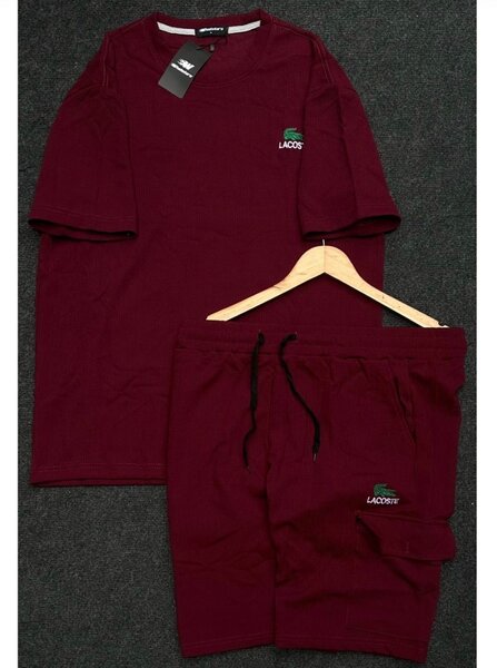 Ensemble T-shirt et Shorts Lacoste