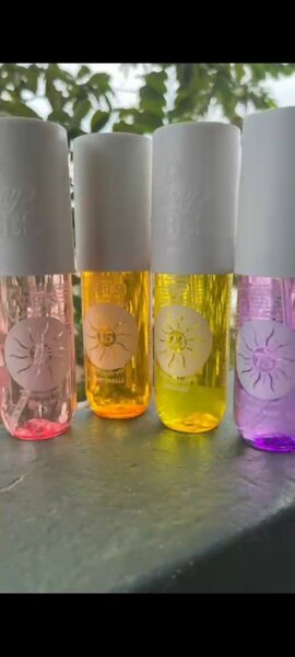 Sprays parfumés colorés