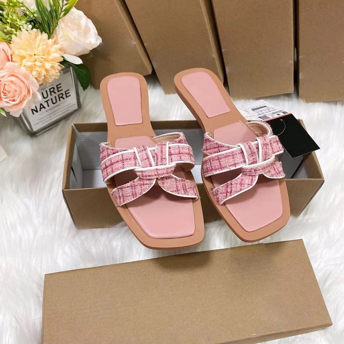 Zara twist slides
