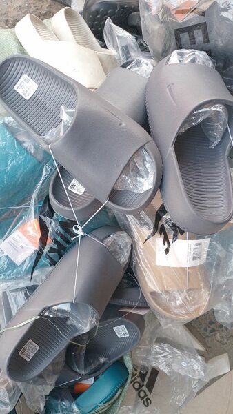 Nike calm mule slide wear