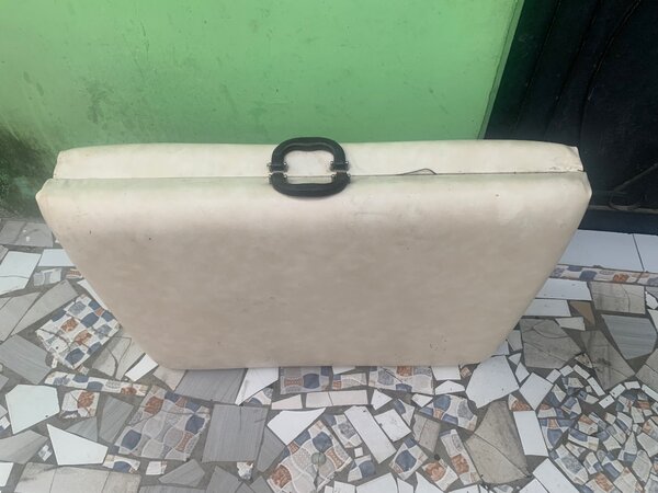 Table de massage et lit pour consultation médicale