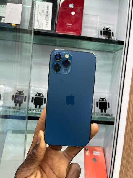 iPhone 12 Pro 128gb juste sans face ID