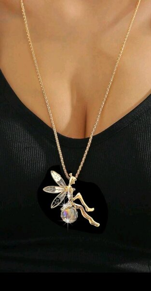 Collier Papillon Féérique Doré