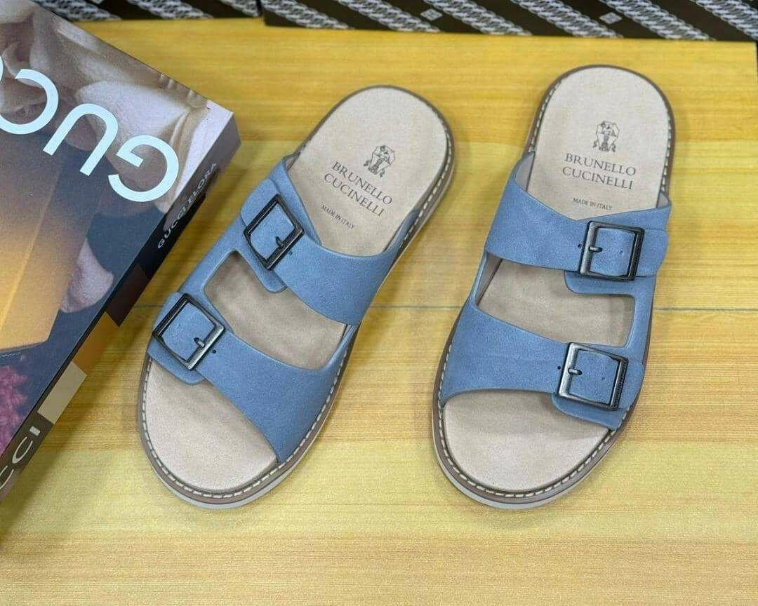 Sandales en cuir de qualité