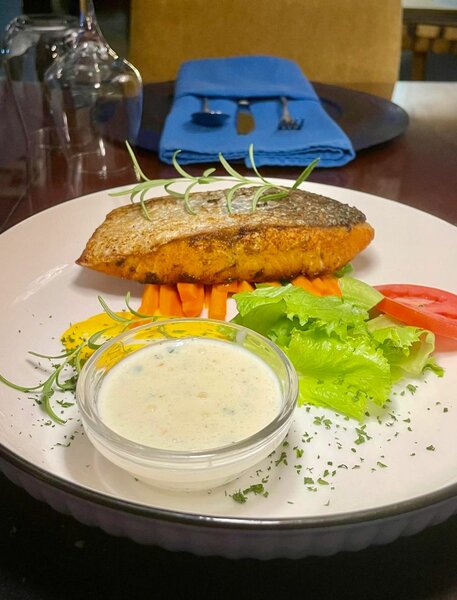 Pavé de saumon à la sauce crèm