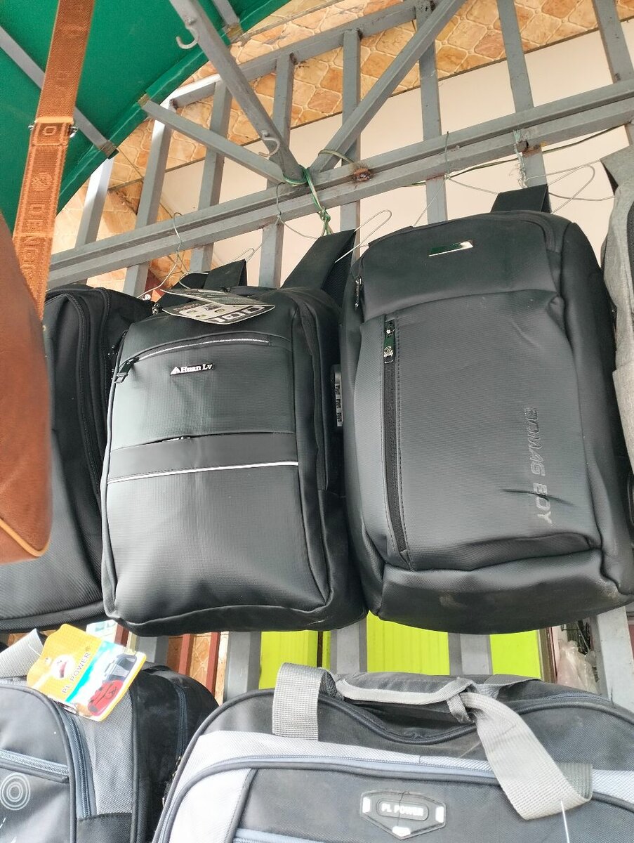 Sacs à dos business résistants