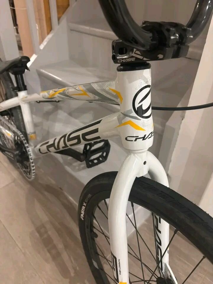 Vélo BMX Chase haute performance