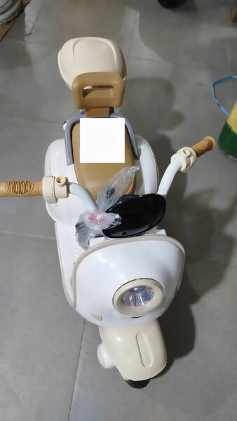 Scooter électrique enfant