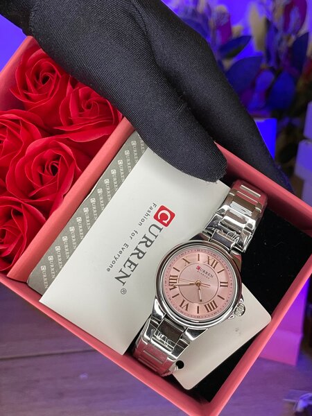 Montre femme Curren acier inoxydable rose