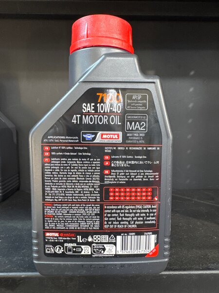 Huile Moteur Motul 7100 10W-40