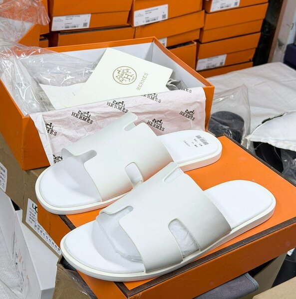 Sandales en cuir luxe