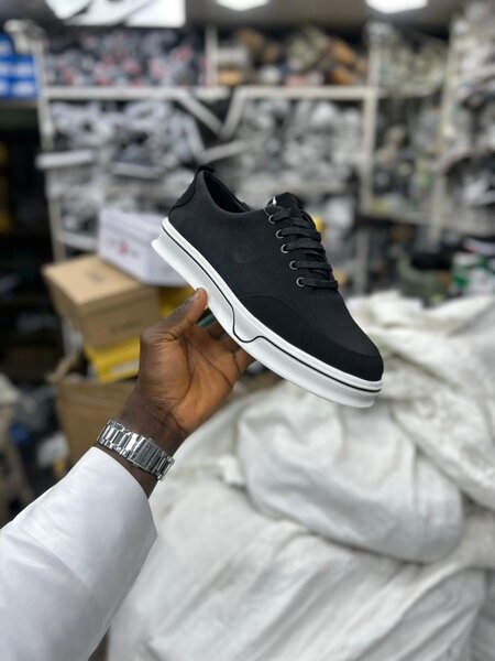 Chaussures en cuir élégantes