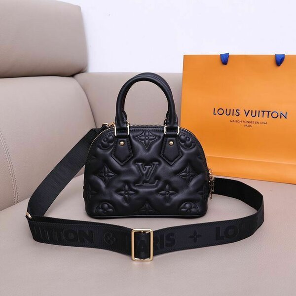 LV purse