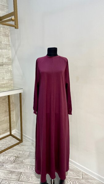 Базовое платья на каждый день в прохладную погоду