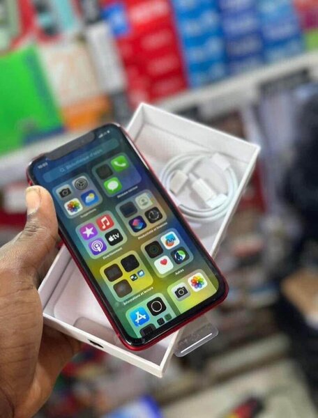 iPhone XR Rouge Neuf