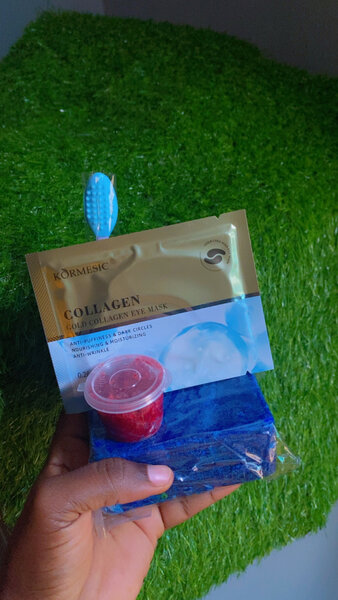 Masque pour les yeux au collagène