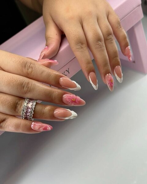 Press on nails design floral