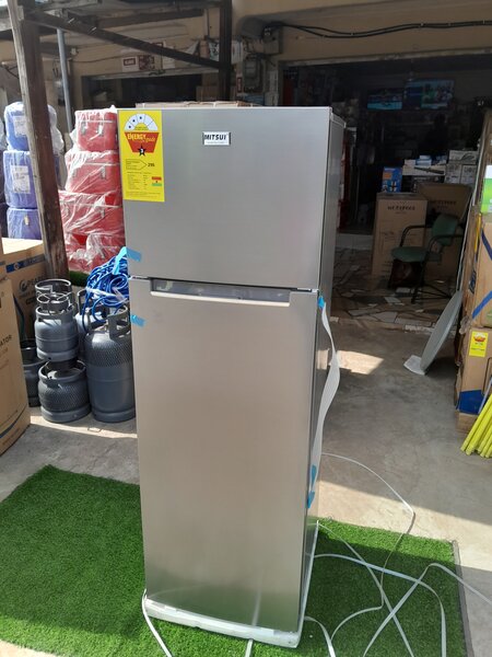 MITSUI DURABLE DOUBLE DOOR FRIDGE 252 LITRES