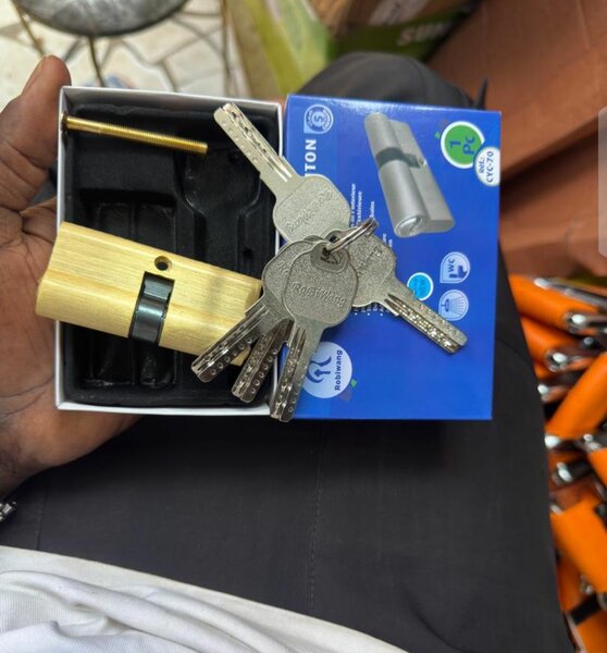 Serrure de sécurité avec clés