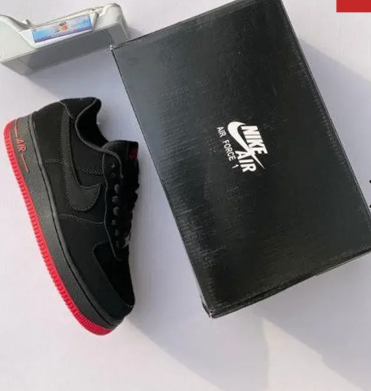Nike Airforce 1 low Black University Red Sneakers