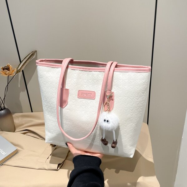 Tote bags with teddy