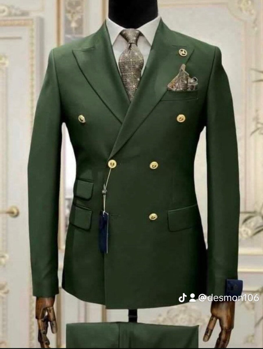 Double breasted suits