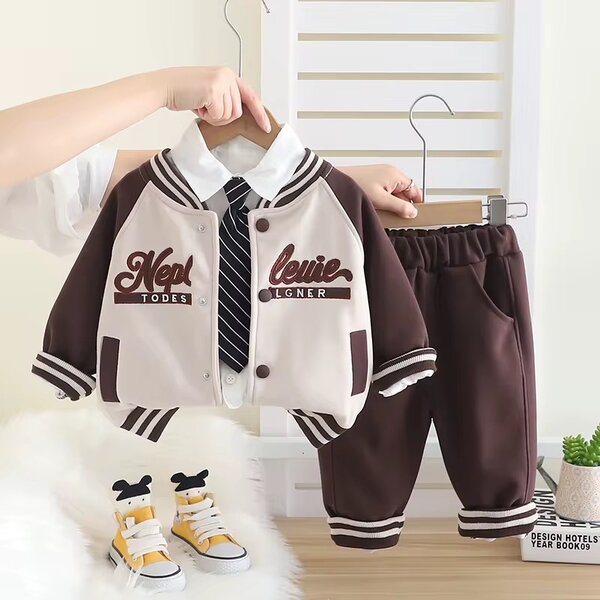 Ensemble de sport enfant