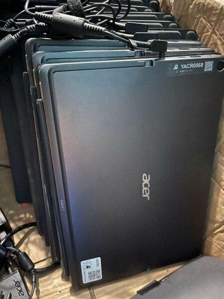 𝗔𝗰𝗲𝗿 𝘀𝘄𝗶𝘁𝗰𝗵 5 𝗰𝗼𝗿𝗲 𝗶5