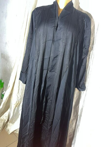 Robe longue noire élégante